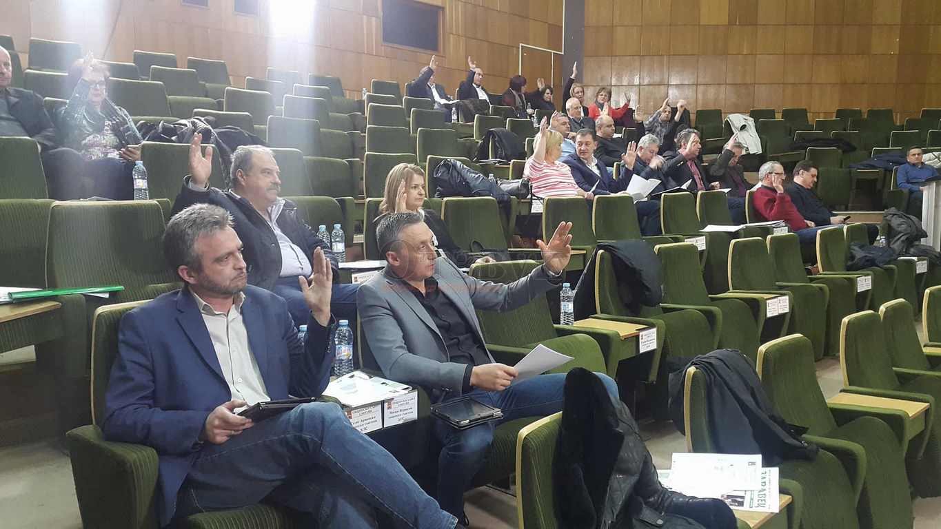 На юнашко доверие гласуваха инвестиционната програма на ВиК в Смолян