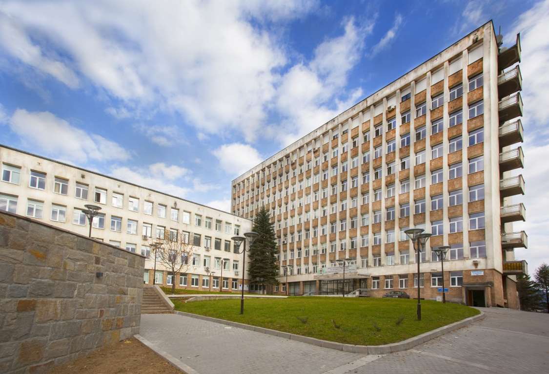 otzvuk-vodeshti-spetsia-01